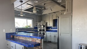 Unclassified image, 2 of 48, button - Lake Oasis w/Pool, Hot tub, Gym (Warr Acres)