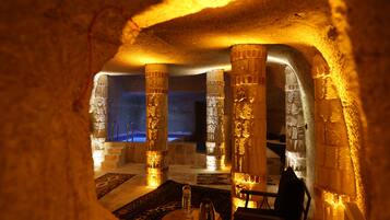 Quarto lua de mel | Roupas de cama premium, edredons de pluma, camas Select Comfort