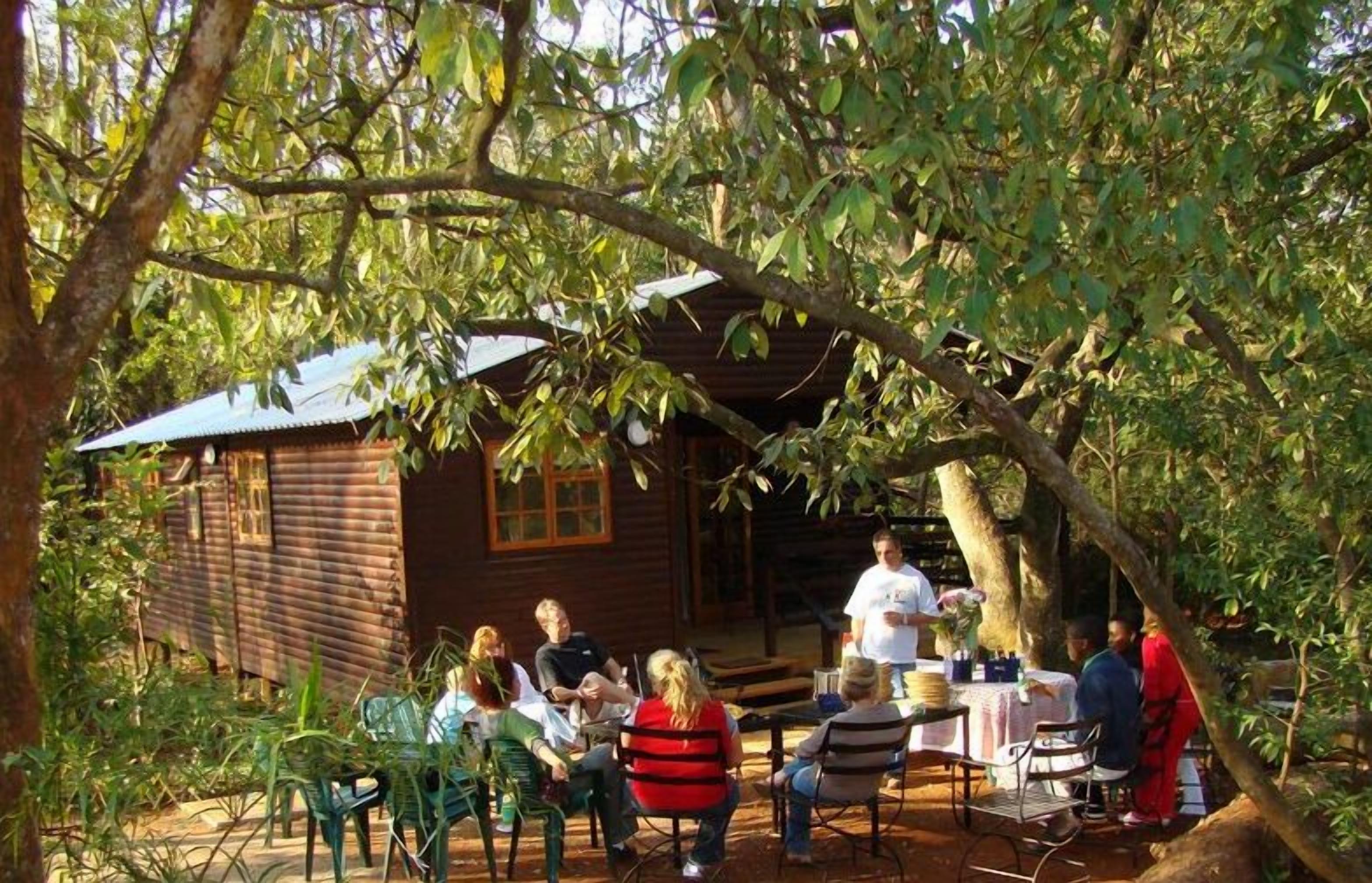 Buhleni Farm & Chalets