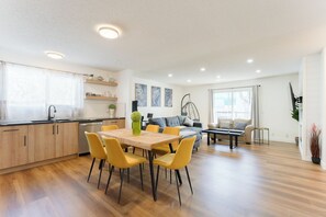 Interior - Nordic SPA Retreat, Hot Tub, Sleeps 8, Near Downtown and 15 min to the Airport! (Calgary)