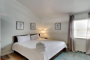 2 bedrooms, individually decorated, individually furnished