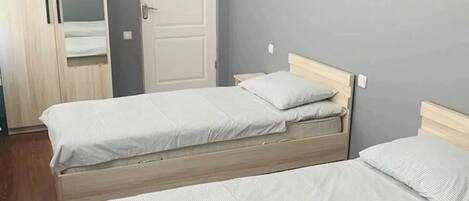 14 bedrooms, iron/ironing board, WiFi, bed sheets