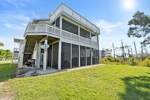Exterior - Game room, swim spa, and more!, Game room, swim spa, and fun! (Gulf County)