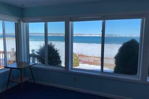 Interior - Riverfront home w/private dock (Cape Vincent)