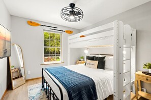 3 chambres, lit parapluie, Wi-Fi, draps fournis