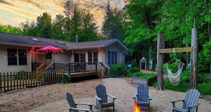 Private Nature Retreat With Game Room