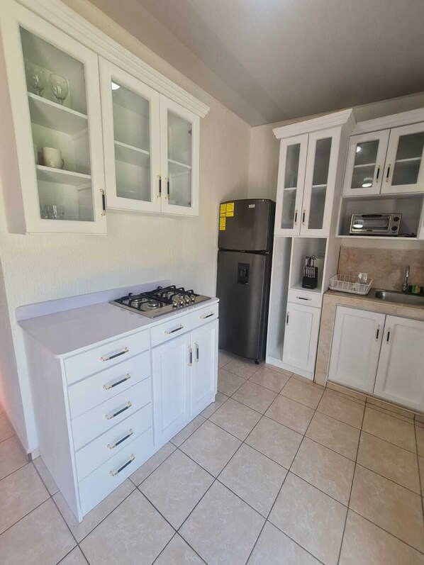 Oven, stovetop, paper towels