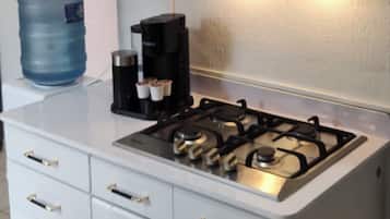 Oven, stovetop, paper towels