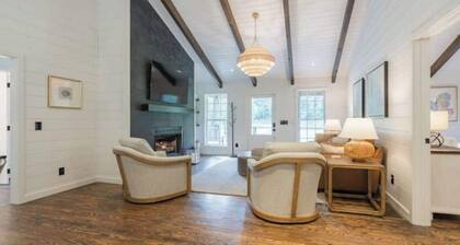 Modern Creek Farmhous 12 Guests,Hot Tub, Games