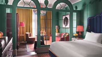 Mansion Suite | Egyptian cotton sheets, premium bedding, down comforters, pillowtop beds