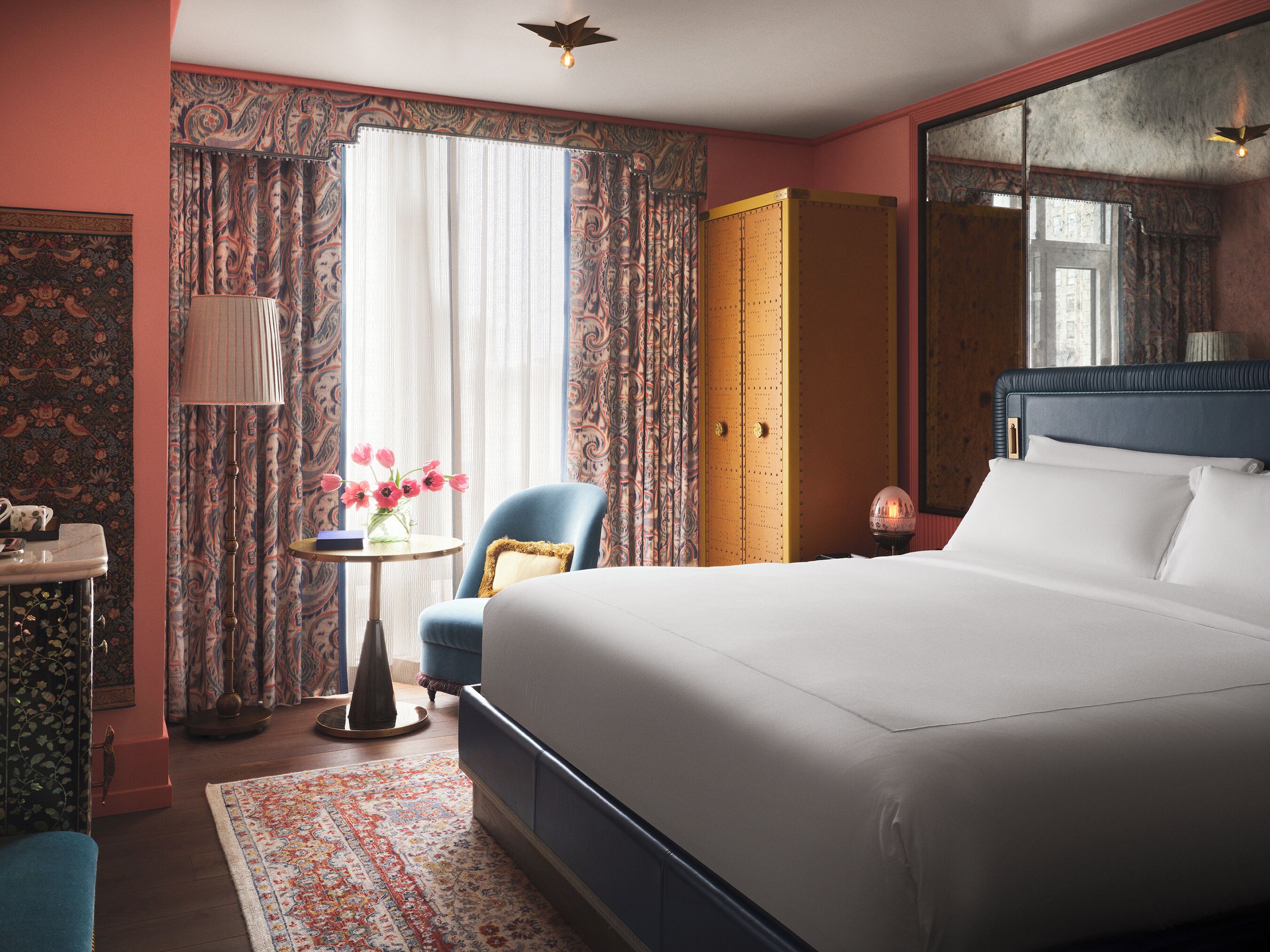 Room, 1 King Bed, Mobility Accessible | Egyptian cotton sheets, premium bedding, down duvets, pillow-top beds