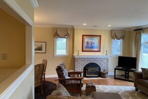 TV, fireplace - Prudhon Waterfront Retreat with Private Dock (Cape Vincent)