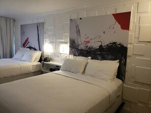 1 chambre, bureau, fer et planche à repasser, Wi-Fi