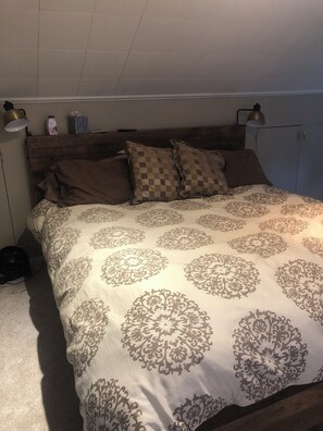 3 間睡房、免費 Wi-Fi、床單