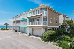 Exterior - Beachfront townhome with breathtaking views and just steps from the beach!  (Murrells Inlet)