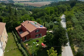 Esterni
