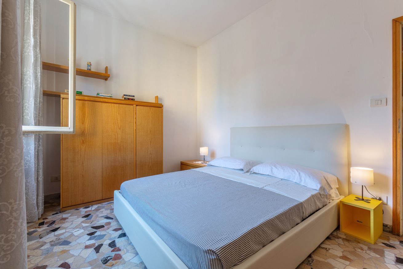 Guesthost - Bright Apartment With Balcony Equipped With The Main Comforts To Comfortably Accommodate Up To 3 People And Very Quiet Thanks To The View On A Silent Internal Street. The Accommodation Is Located In The San Vitale District, A Very Green Resid - Bolonia