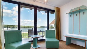 Panoramic Double or Twin Room | Iron/ironing board, WiFi (free) - Bāltenii de Sus (Bestepe)