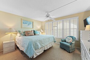 2 bedrooms, internet, bed sheets