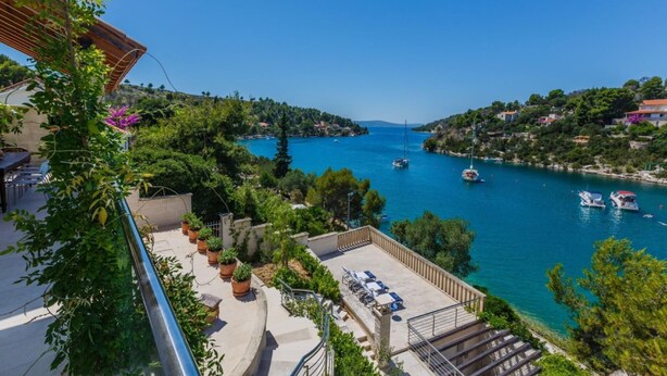 Room - Holiday Houses, Villas Villa Victoria - Beachfront Luxury (Milna)