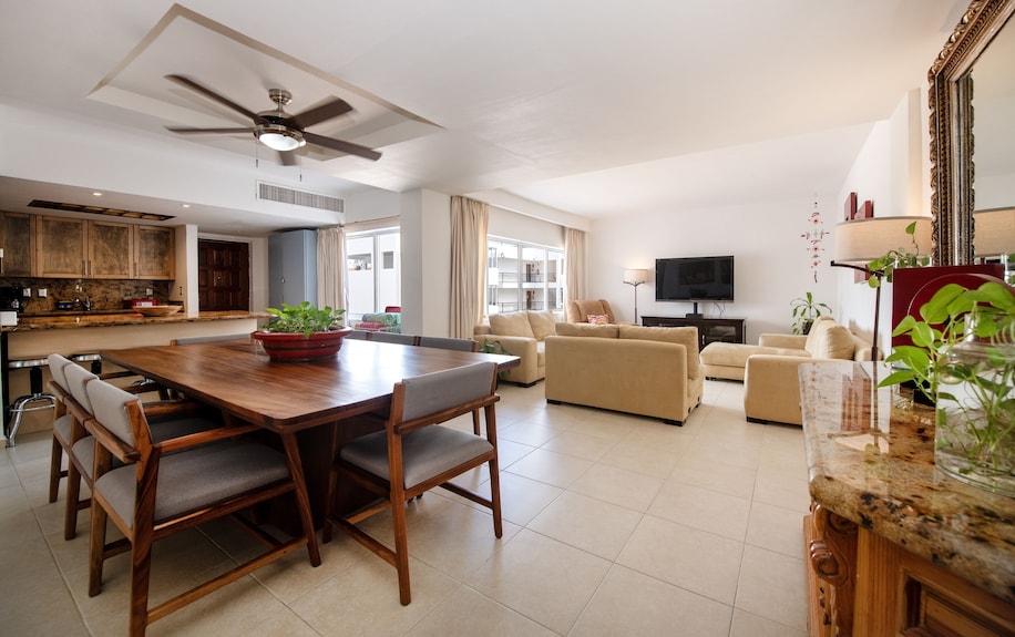 Fantastic Family Villa On The Best Beach Of Cancun - Cancún