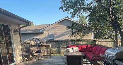 Relaxing Getaway with Outdoor Patio, Fire Pit, and Pool Table
