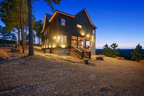 Exterior - Sleeps 21, EV Outlet, Firepit, Hot Tub, Game Room, Pets, Mountain Views (Broken Bow)