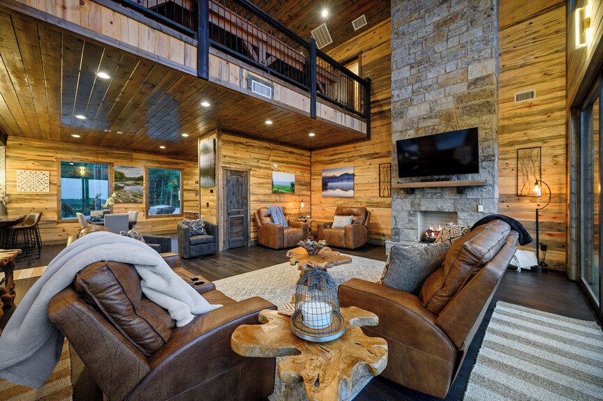 Sleeps 21, Ev Outlet, Firepit, Hot Tub, Game Room, Pets, Mountain Views - Oklahoma