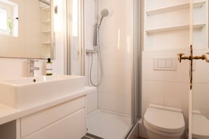Dusche, Haartrockner