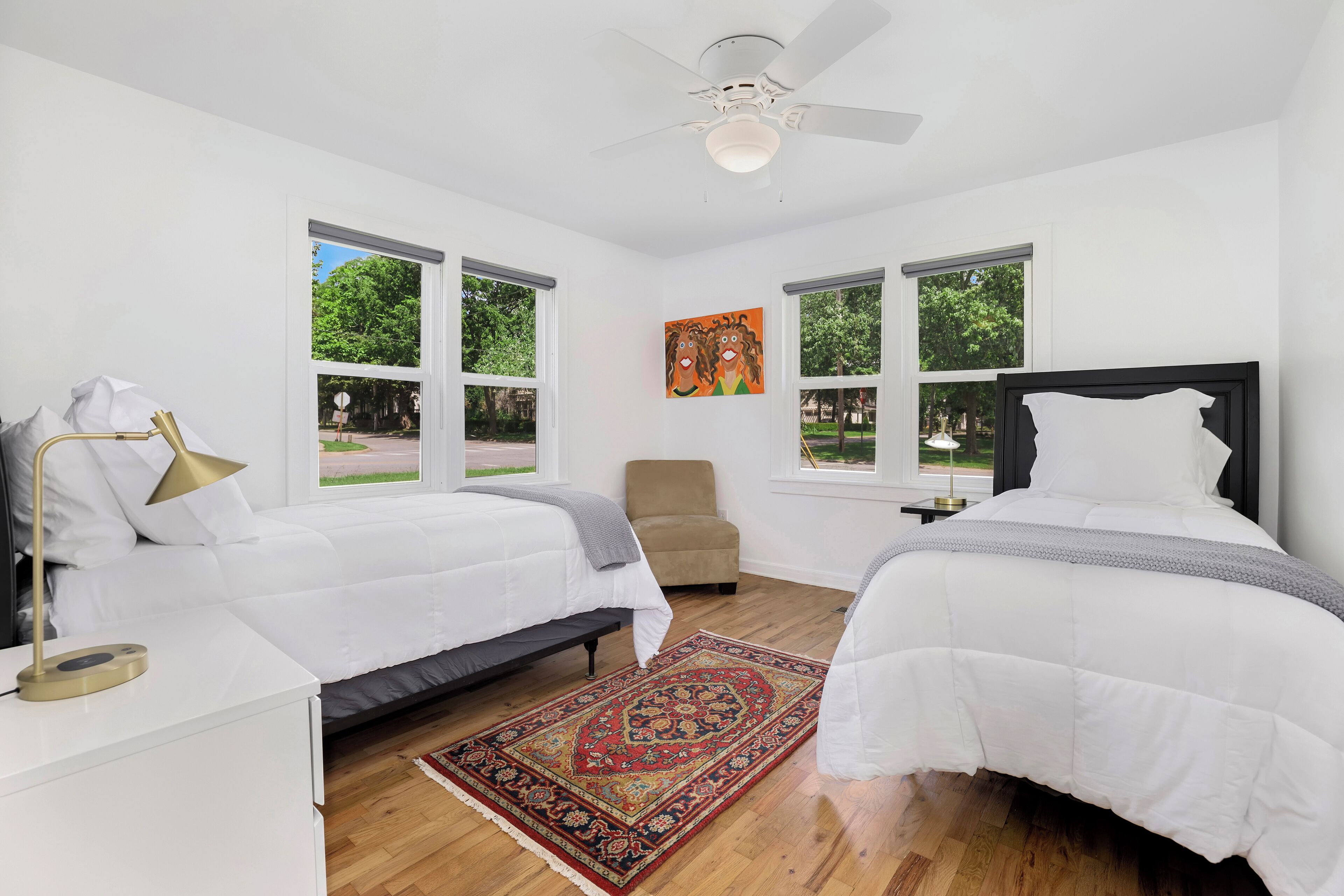 2 chambres, bureau, Wi-Fi, draps fournis