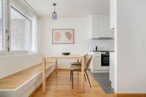Dining - Superb Gellert 2 Room w/ Storage Room, nr Tram & Market, by Blueground (Basel)