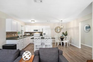 Interior - Family Friendly Beach House w/ Pool & Spa + Bikes! (Naples)