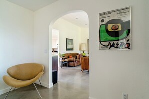 TV - The Desert Orchard  · 3 King Beds! Private! Salt Water Pool & Spa! Pets! (Palm Springs)