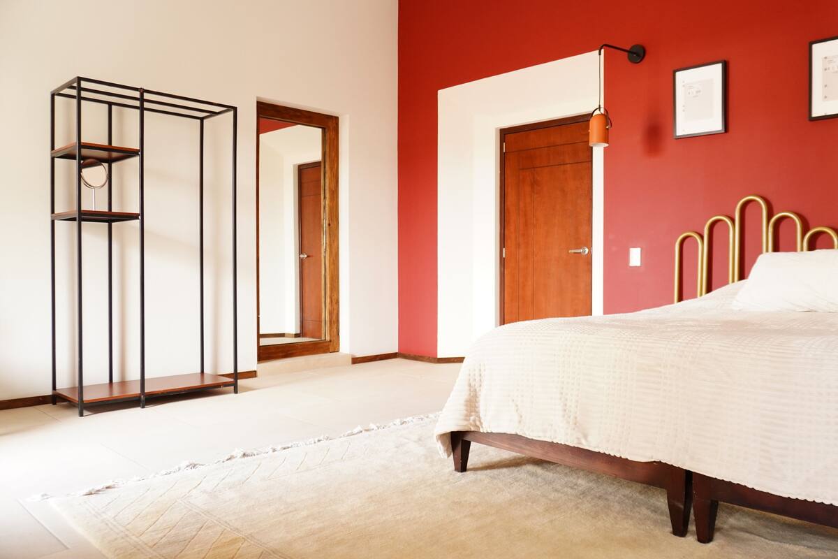 Comfort Room | 1 bedroom, blackout drapes, iron/ironing board (on request), WiFi (free)