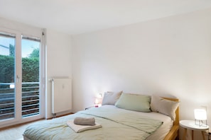 2 chambres, fer et planche à repasser, Wi-Fi gratuit, draps fournis