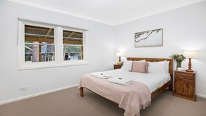 3 bedrooms, iron/ironing board, travel crib, WiFi