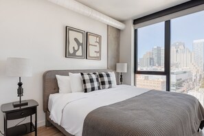 1 chambre, fer et planche Ă repasser, Wi-Fi, draps fournis
