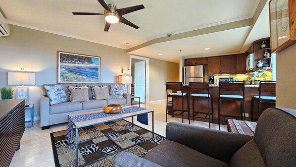Smart TV - Luana Waikiki #1206 - Sleeps 6, with Free Dedicated Parking Space Included (Honolulu)