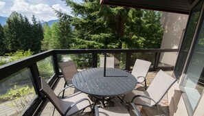 House - The Villas - Snowberry 2 (Whistler)