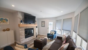 House - The Villas - Snowberry 2 (Whistler)