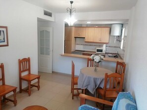 Dining - Apartamento El Calón (El Calón)