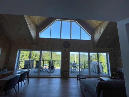 Au Coin Du Belvédère