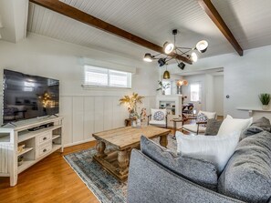 Smart TV, books