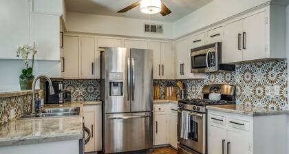 Preston Hollow in between Home