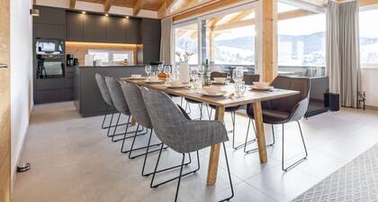 Wonderful ski in-ski out lodge with sauna