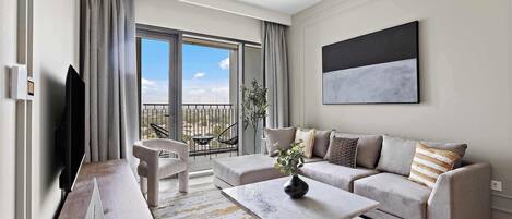 Televisión, oficina