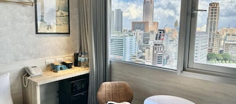 ์ค์นด์ด ๊ฒ์ดํธ ํธํ
