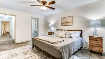 3 bedrooms, iron/ironing board, travel crib, free WiFi