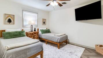 3 bedrooms, iron/ironing board, travel cot, free WiFi