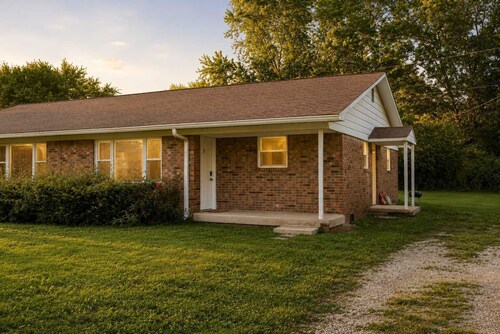 Stylish 2BR Indy Retreat with Private Backyard